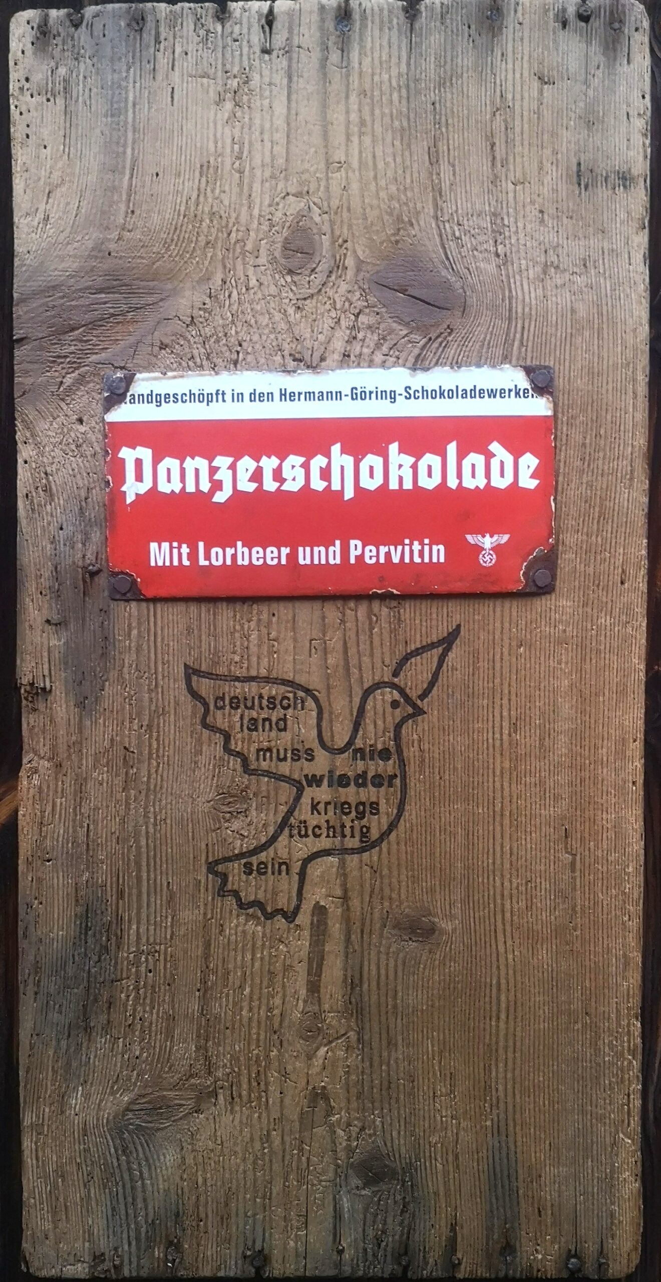 "NIE WIEDER"